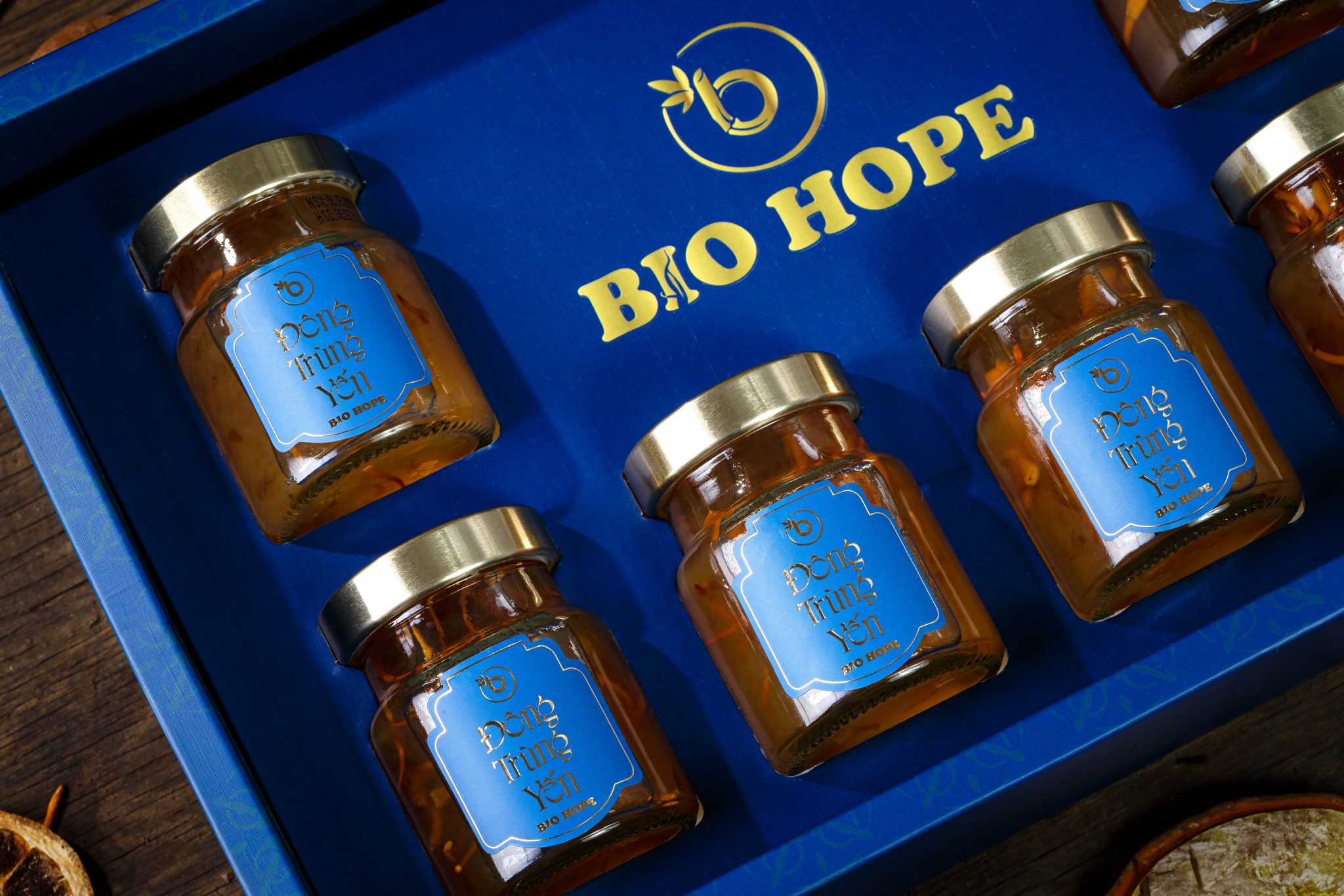 Đông Trùng Yến BIO HOPE 70ml (1 Hộp / 6 Hũ)